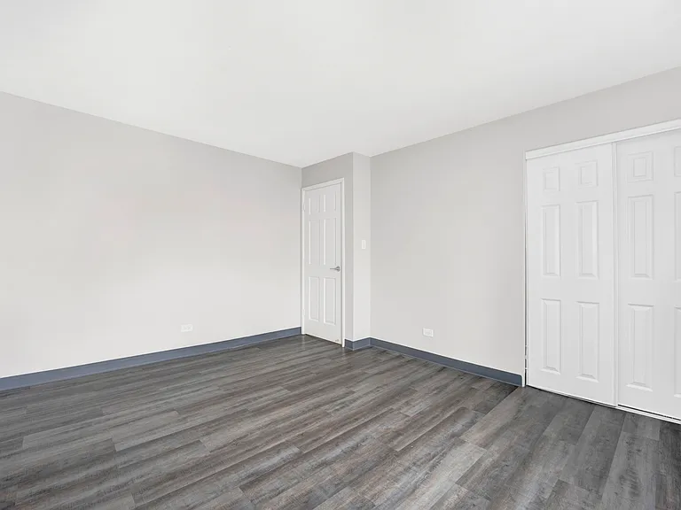 10339 McVicker Ave #1E — Photo 11