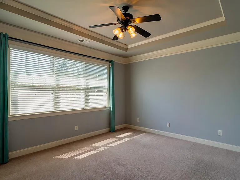 2056 Cobblestone Cir — Photo 9