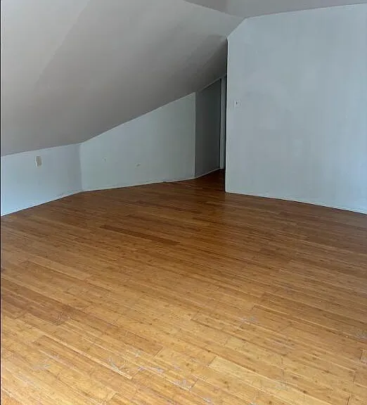 1151 Luzerne St — Photo 8