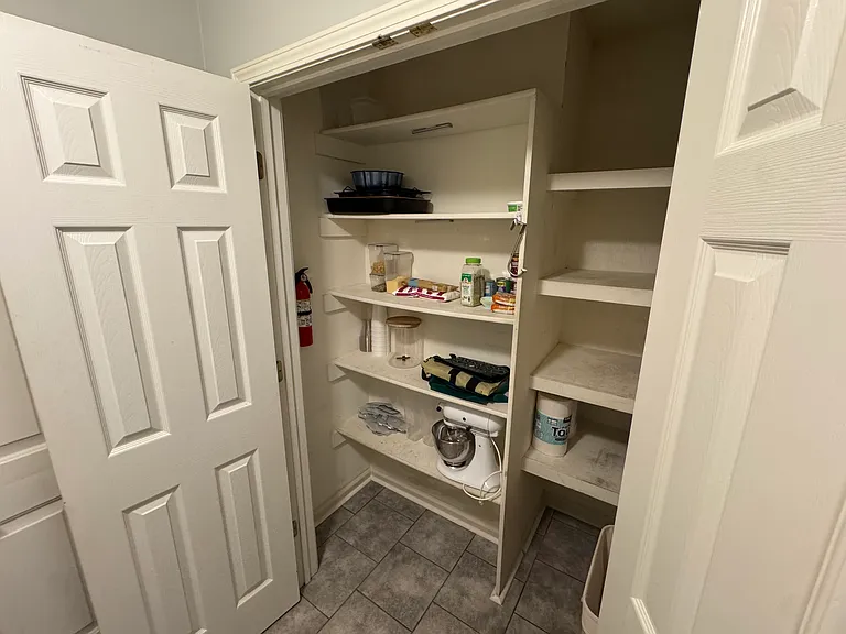14 Ridgeton Ct — Photo 5