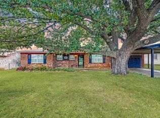 809 Beetham Rd, Mineral Wells, TX 76067