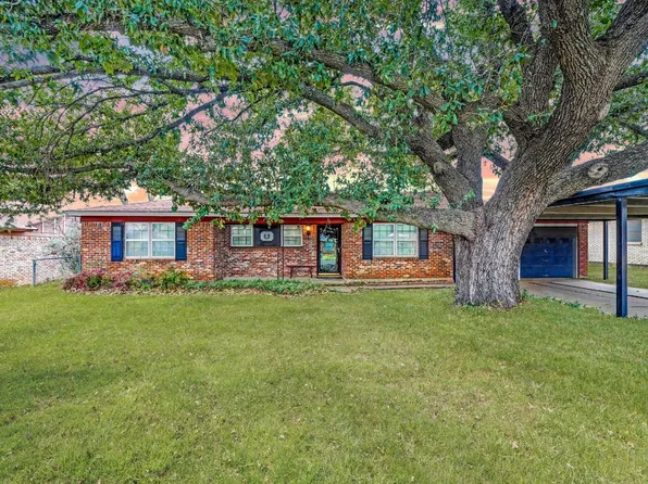 809 Beetham Rd, Mineral Wells, TX 76067