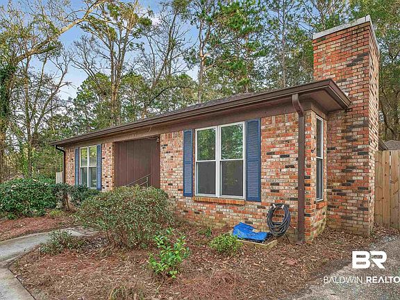 4th image of 103 Willowbrook Cir