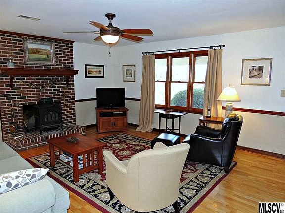 4th image of 6073 Gold Creek Dr