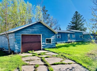 209 4th Ave NW, Baudette, MN 56623