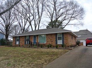 426 Cardinal Dr, Collierville, TN 38017