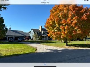 75 Adams School Rd, Grand Isle, VT 05458