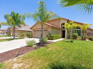 828 Kalima Ln, Hemet, CA 92543