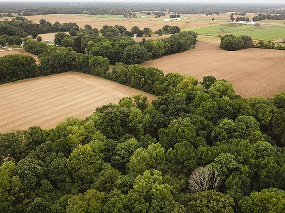 5th image of 1874 Cypress Creek Rd