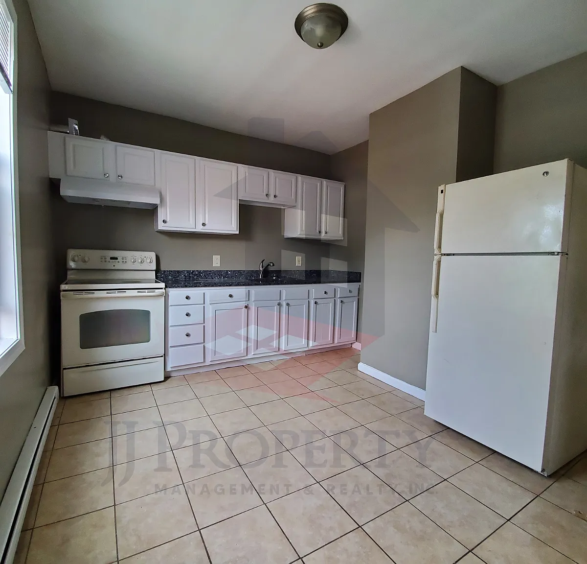 2 bed, $1,700 — Photo 3