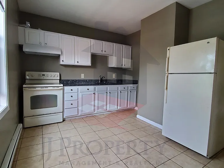 799 Elmwood Ave #2 — Photo 3