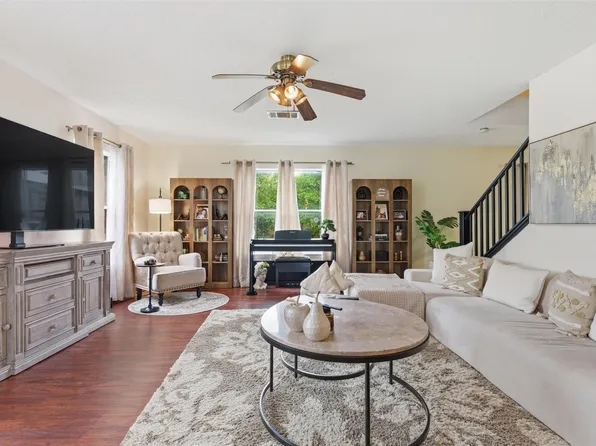 2900 Donnell Dr, Round Rock, TX 78664