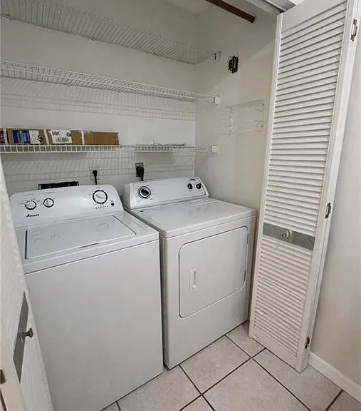 1228 Commonwealth Cir #O-203 — Photo 17