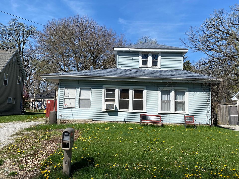 1st image of 14748 Dewey St