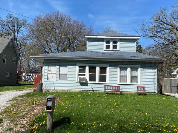 14748 Dewey St, Cedar Lake, IN 46303