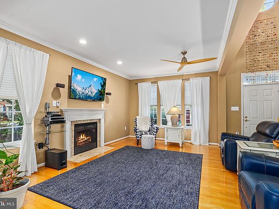4th image of 13869 Palisades St