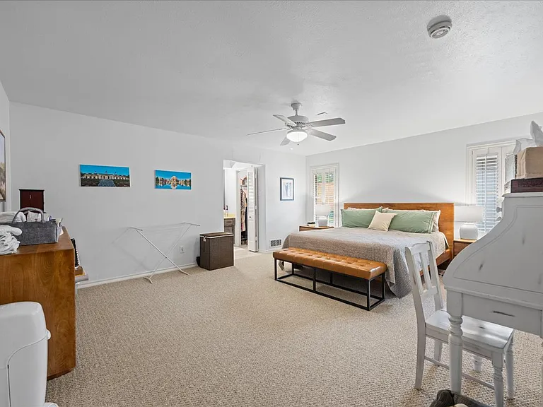 Large primary bedroom