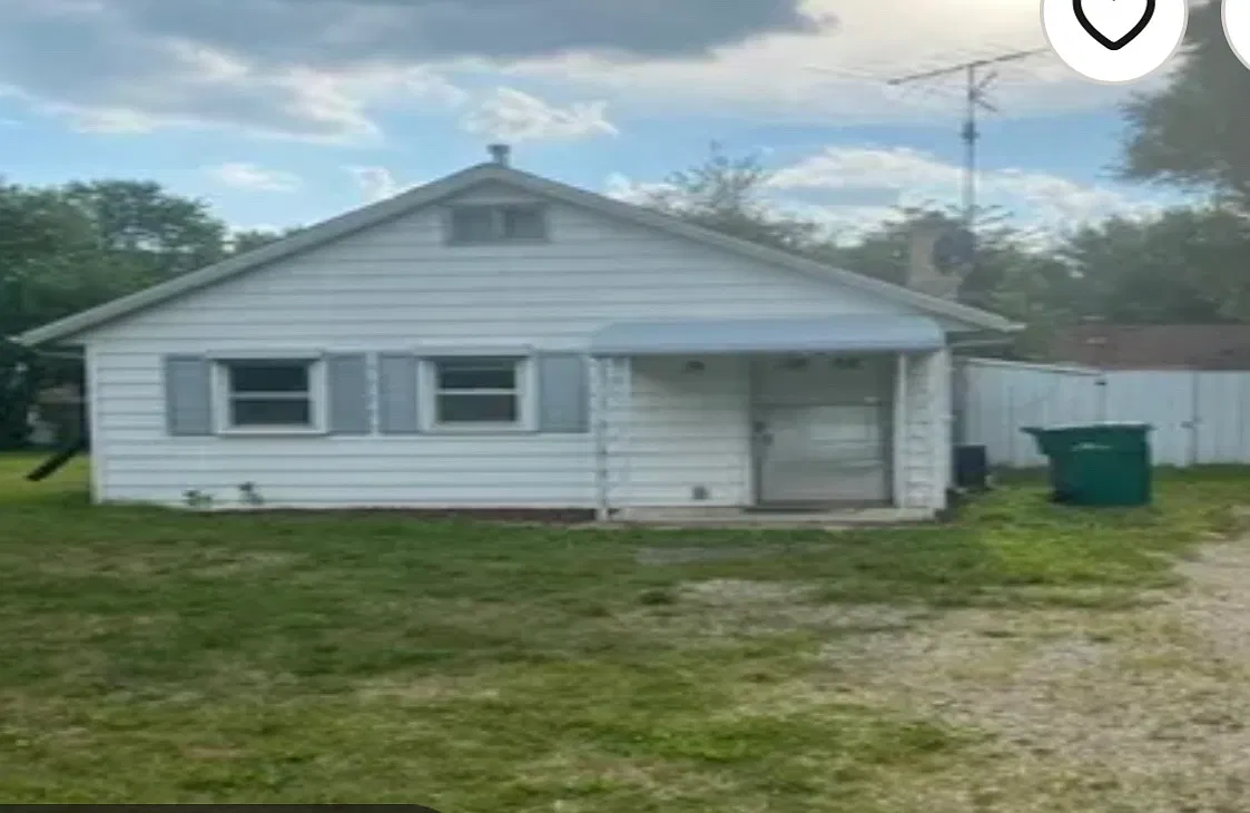 2 bed, 1152 sqft, $1,800 — Photo 1
