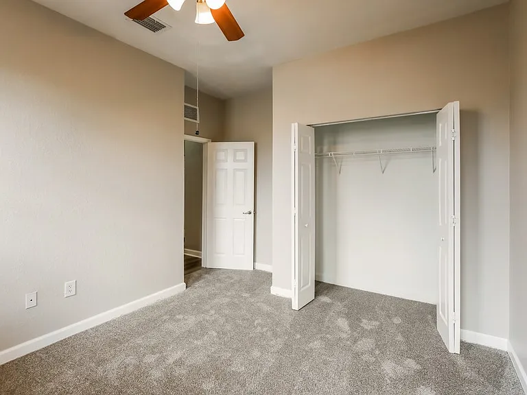 11232 SW 238th St — Photo 15