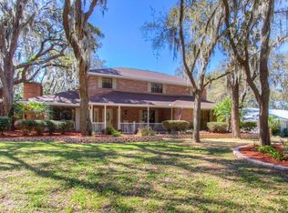 204 Wild Oak Dr, Brandon, FL 33511