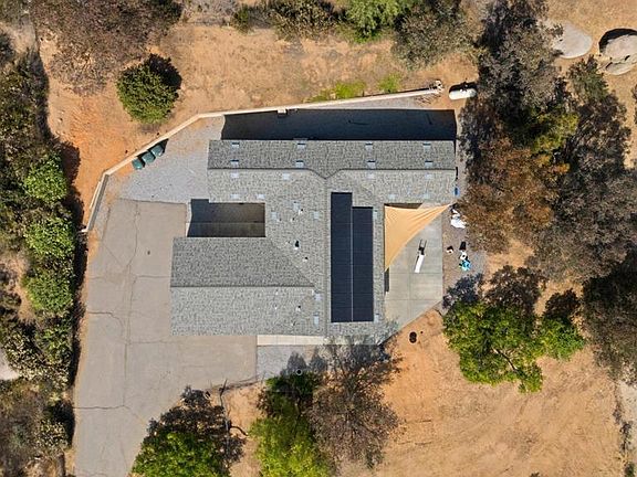 2nd image of 18453 Ramona View Dr