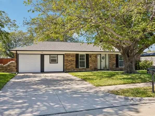 5521 Galway Ln, North Richland Hills, TX 76180