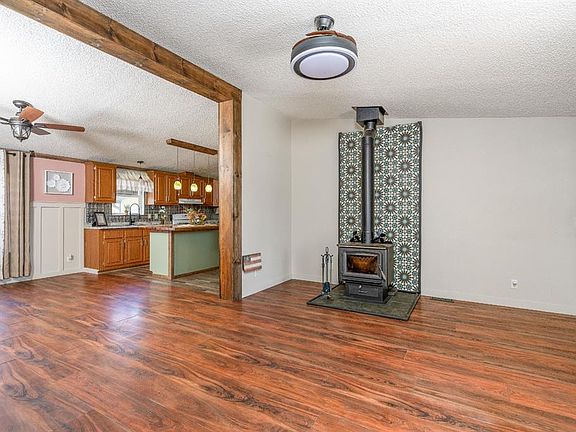 4th image of 337448 E 903rd Rd