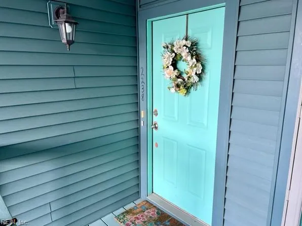 2238 Kleen St, Virginia Beach, VA 23451