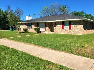 6601 Flamingo Rd, Greenville, TX 75402