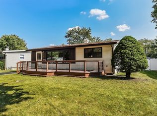 3902 Eagle Ln, Rolling Meadows, IL 60008