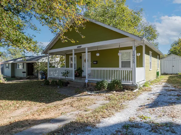 1928 W Olive Street, Springfield, MO 65802