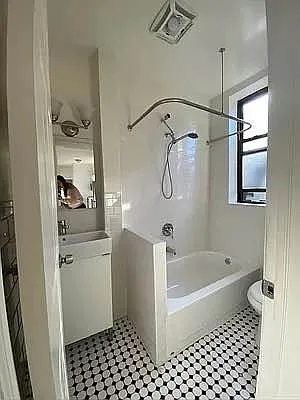 Rented by Park River | media 17