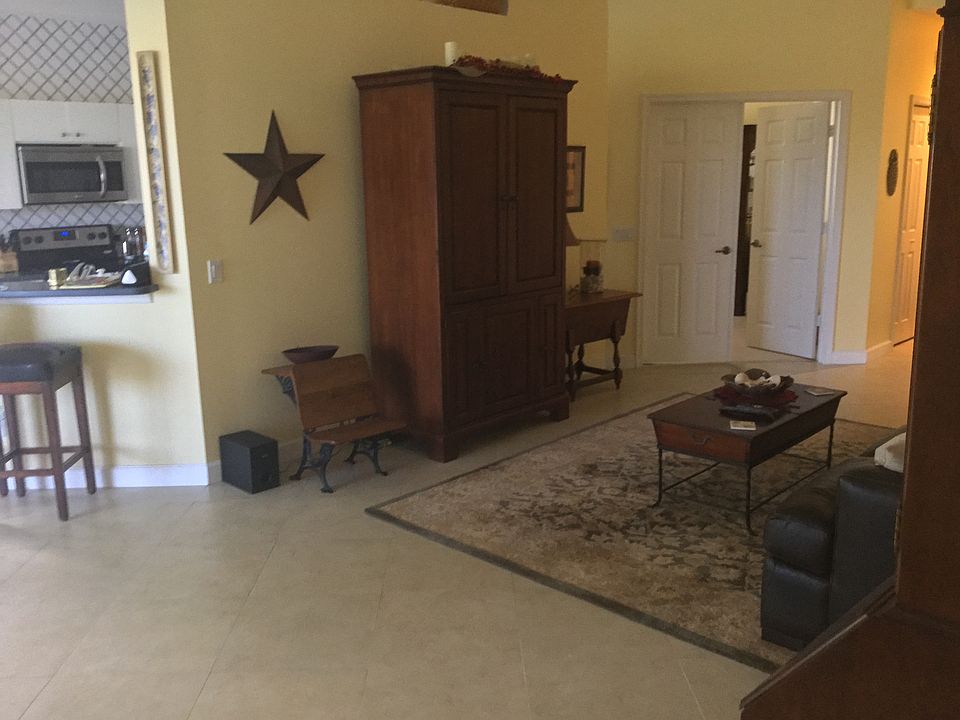 1st image of 7708 Gardner Dr Unit 202