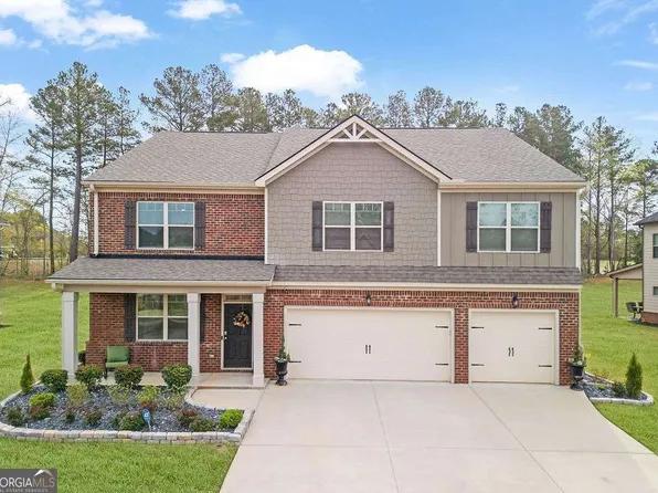 8033 Louis Dr, Locust Grove, GA 30248