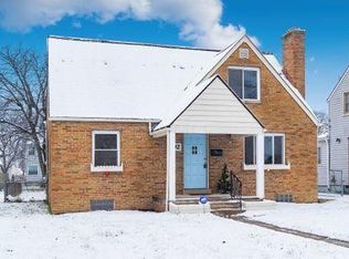 892 Chestershire Rd, Columbus, OH 43204