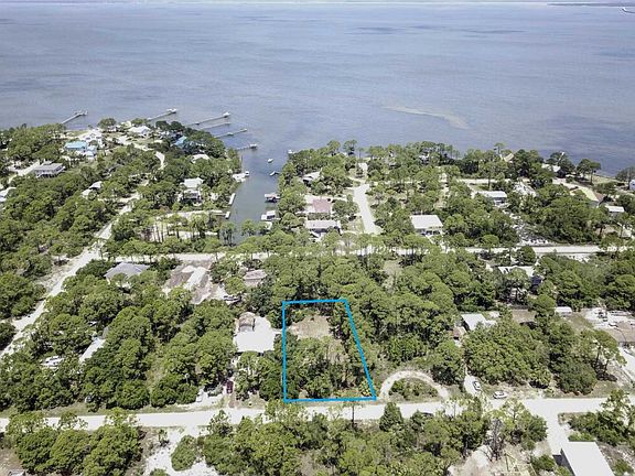 5th image of 1025 W Bayshore Dr