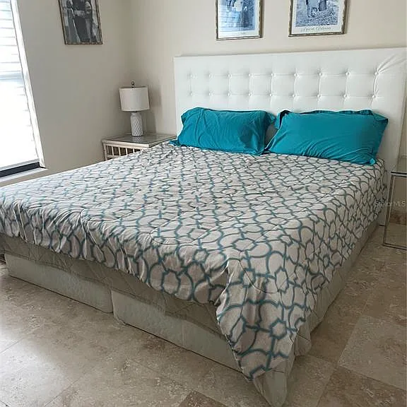 6260 Sun Blvd #1 — Photo 35