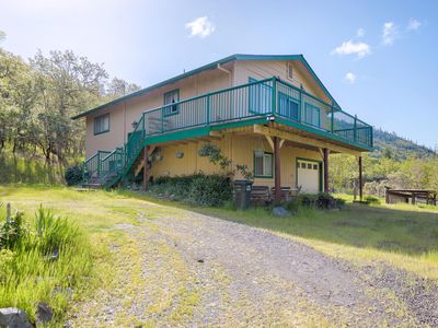211 Jillana Ter, Grants Pass, OR, 97527