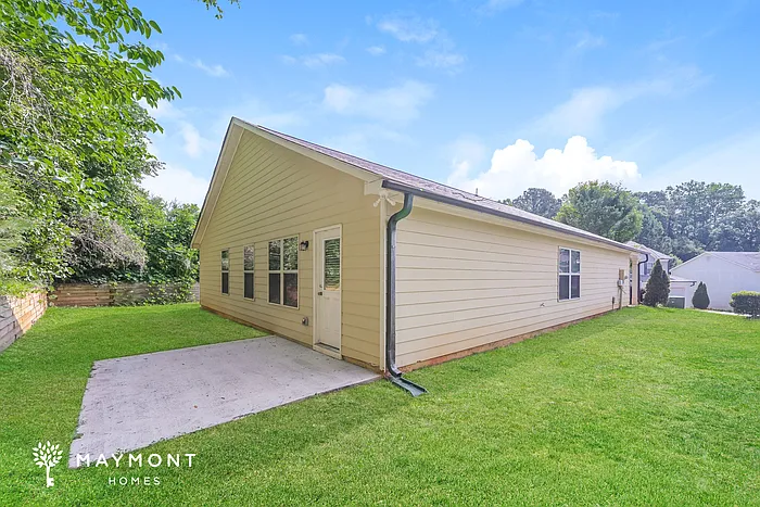 165 Rockingham Dr — Photo 14