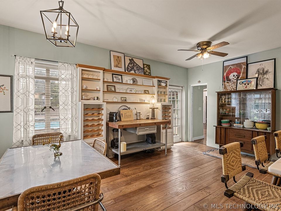 7th image of 2216 N Elwood Ave