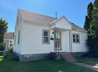 1603 E Ave S, La Crosse, WI 54601