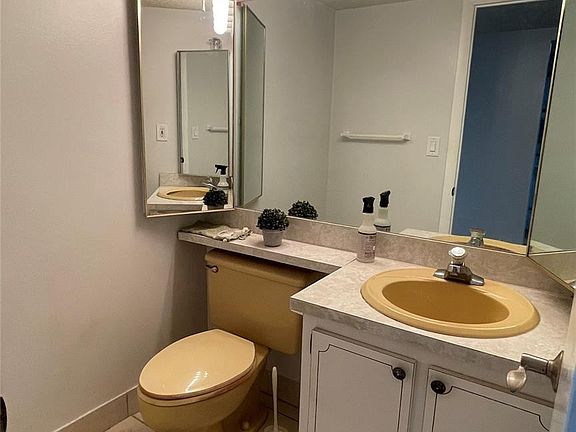 5th image of 406 NW 68th Avenue #219