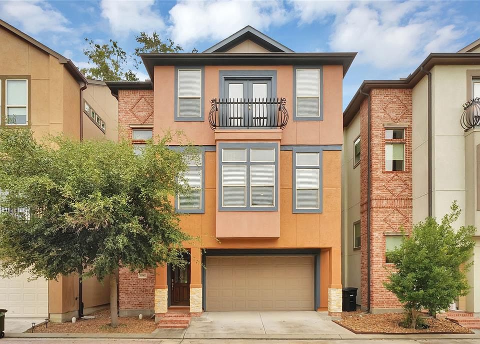 1st image of 11042 Upland River Dr