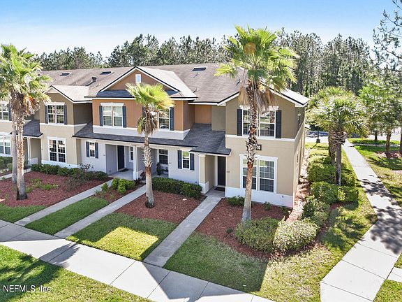 3rd image of 625 OAKLEAF PLANTATION Parkway #1018