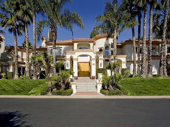 2nd image of 5125 Oxley Pl