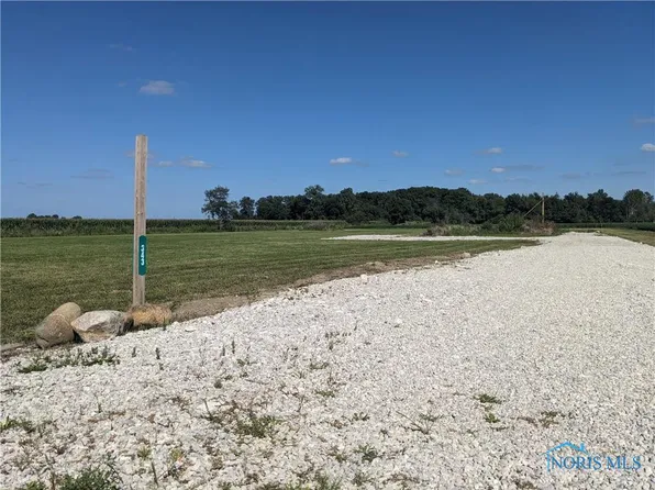 343 County Road 42, Gibsonburg, OH 43431