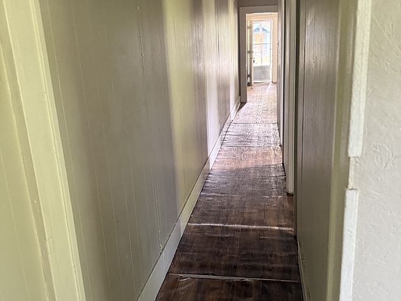 4th image of 1010 S 3rd St