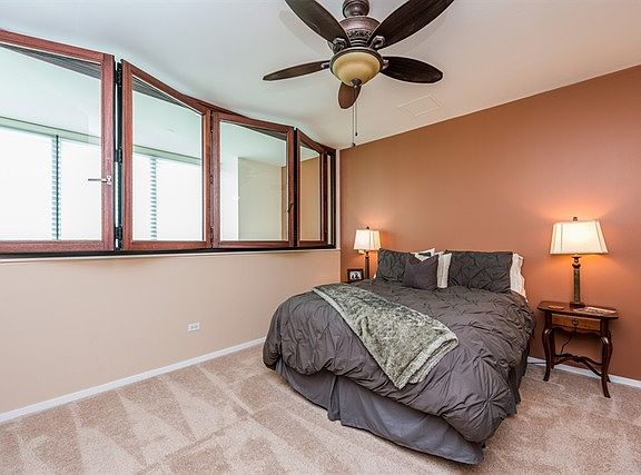 5th image of 600 N Kingsbury St APT 504