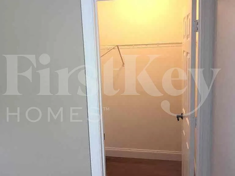 1023 Bothwell Ct — Photo 15