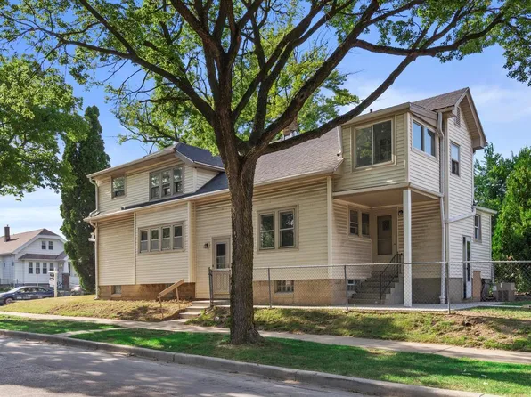 4900 North 37th STREET, Milwaukee, WI 53209